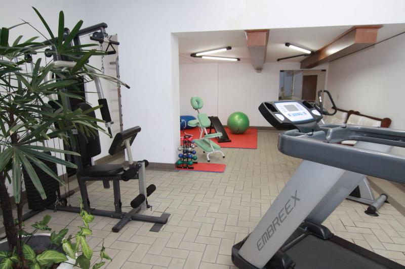 Hotel Blumenau by Pires - Balneário Camboriú - image 25