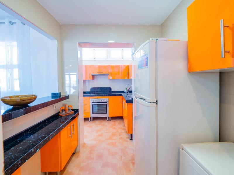 Cubo's Seaview Apartment Evy Playa - image 6