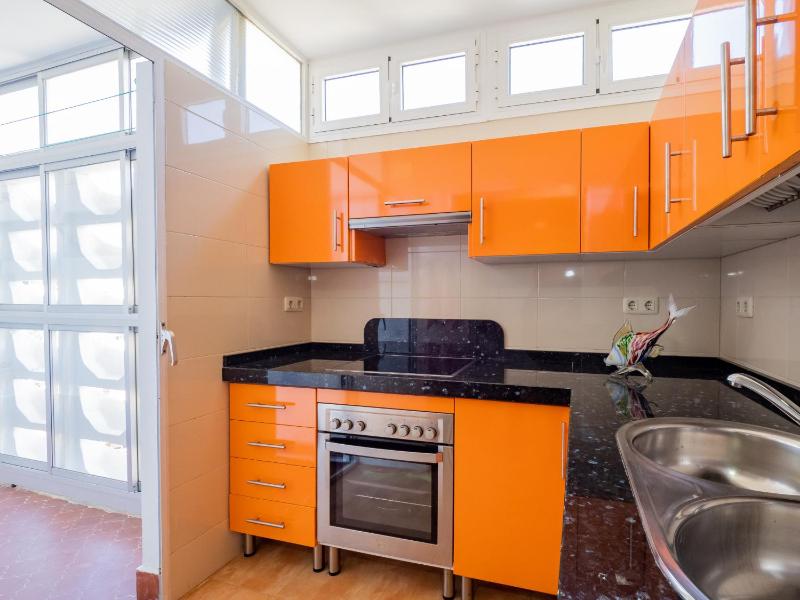 Cubo's Seaview Apartment Evy Playa - image 8