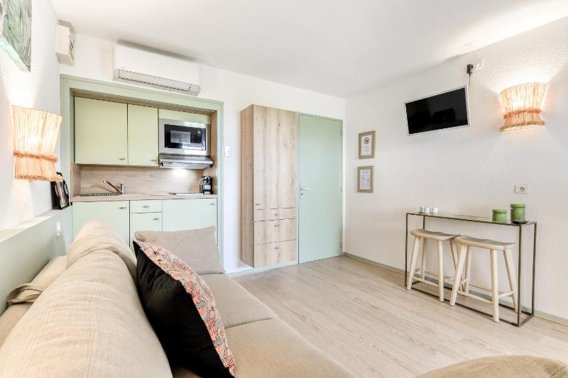 Studio le Neptune - Appt à 100m de la plage - image 9
