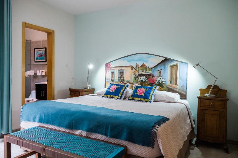 Casa de las Bugambilias B&B - image 6