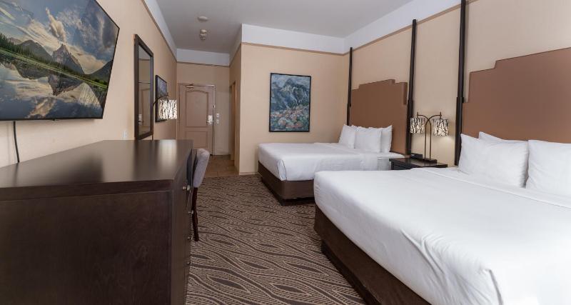 Deluxe Queen Room with Two Queen Beds - Pet-Friendly