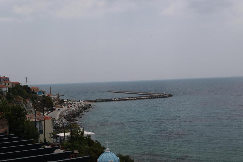 Two-Bedroom Apartment with Sea View (1-4 Adults) image 4