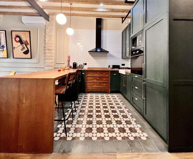 A charming Stand and Stay flat in Alicante - image 3