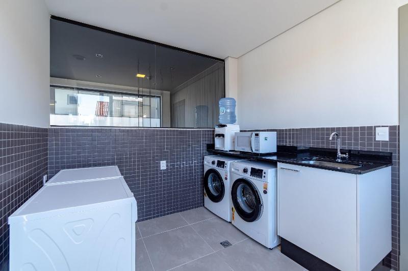 Confortável Loft com Vista Mar e piscina - Aion - image 6