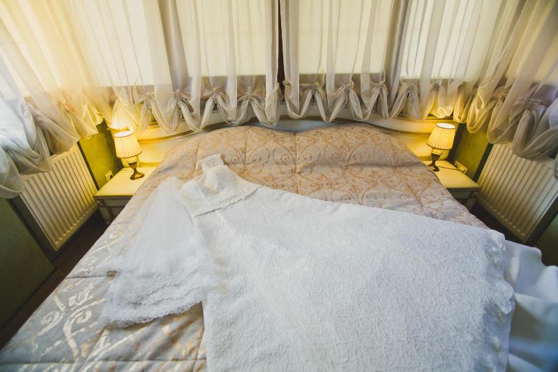 Bridal Room image 2