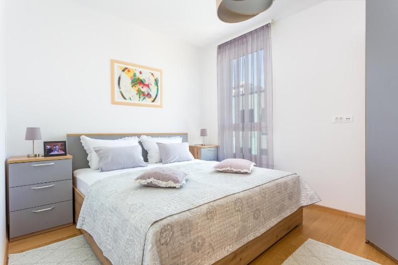 Apartments with WiFi Split - 21368 - image 13