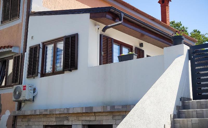 Apartments with a parking space Losinj Losinj - 21485 - image 1