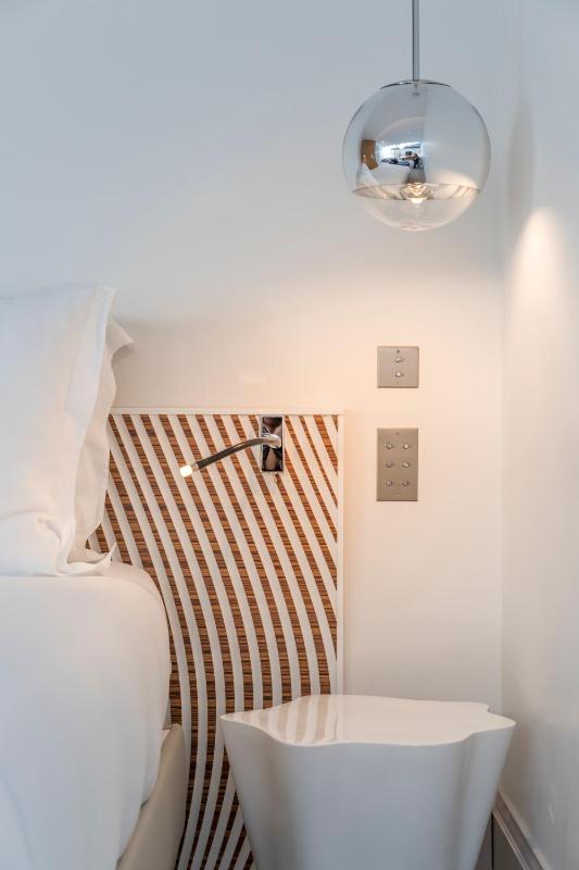 Crazy Room image 3