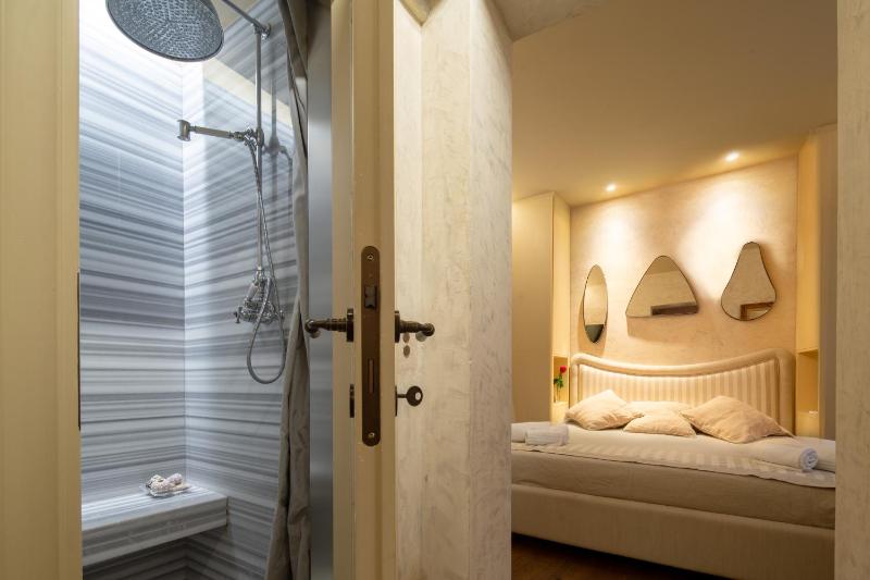 Deluxe Apartment image 4
