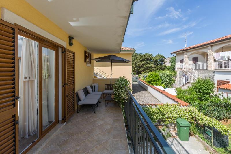 Two-Bedroom Apartment with Balcony image 4