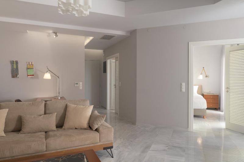 Grand Suite with Jacuzzi and Sauna image 4
