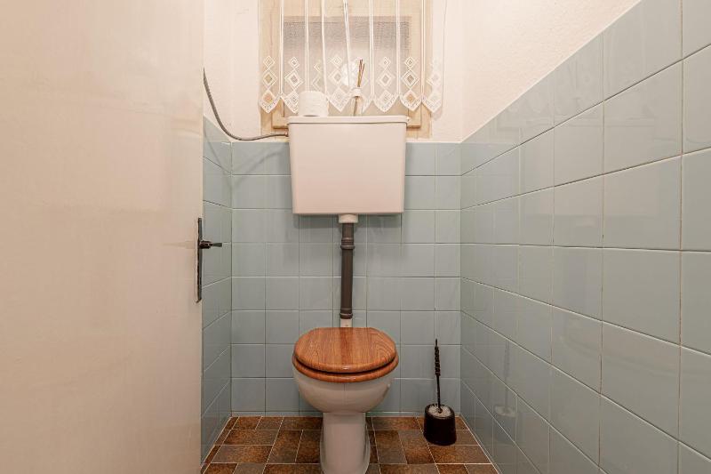 Holiday Home image 1