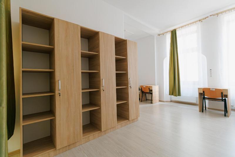 Collegium Varadinum Rooms - image 21