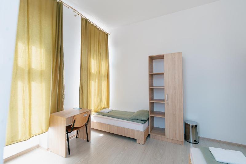 Collegium Varadinum Rooms - image 15