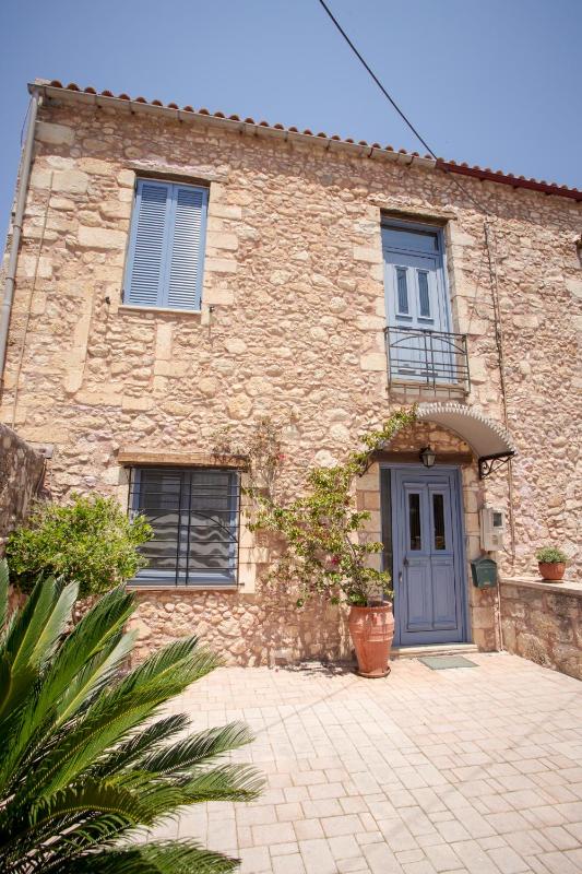Villa image 2
