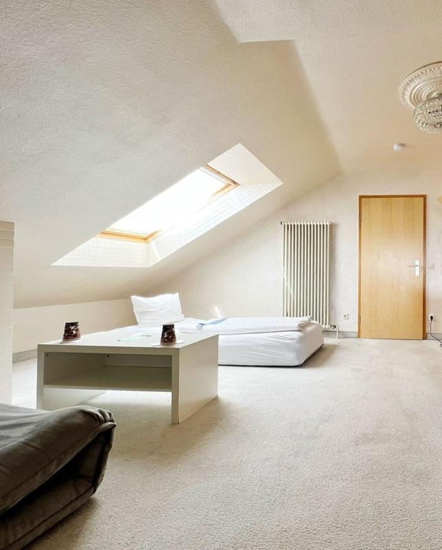 Apartment image 3