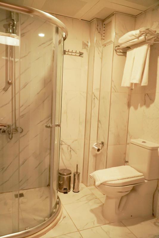 Standard Double Room image 4