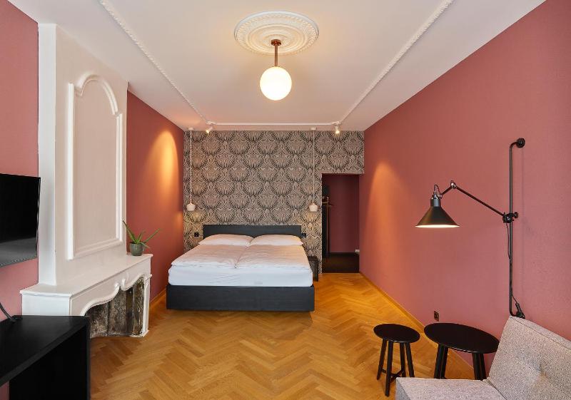 Suite image 1