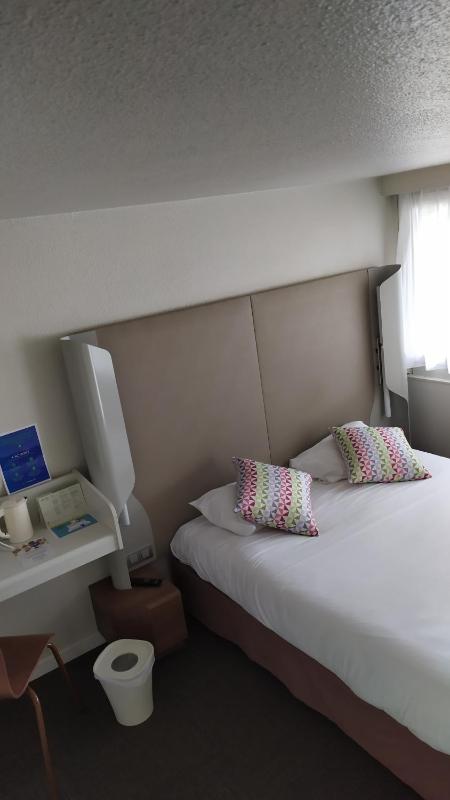 New Generation Triple Room (1 Double Bed + 1 Junior Bed) image 4