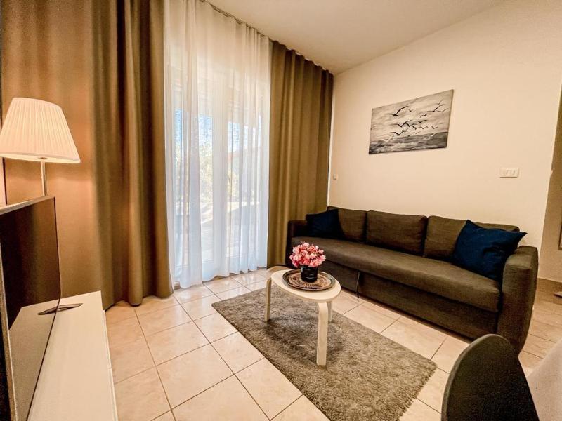 Pinia Apartments Bol - image 24