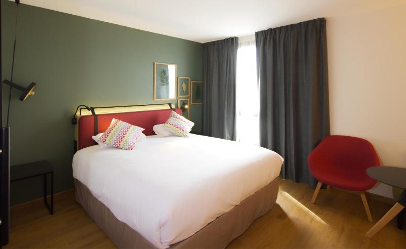 Executive Double Room image 2