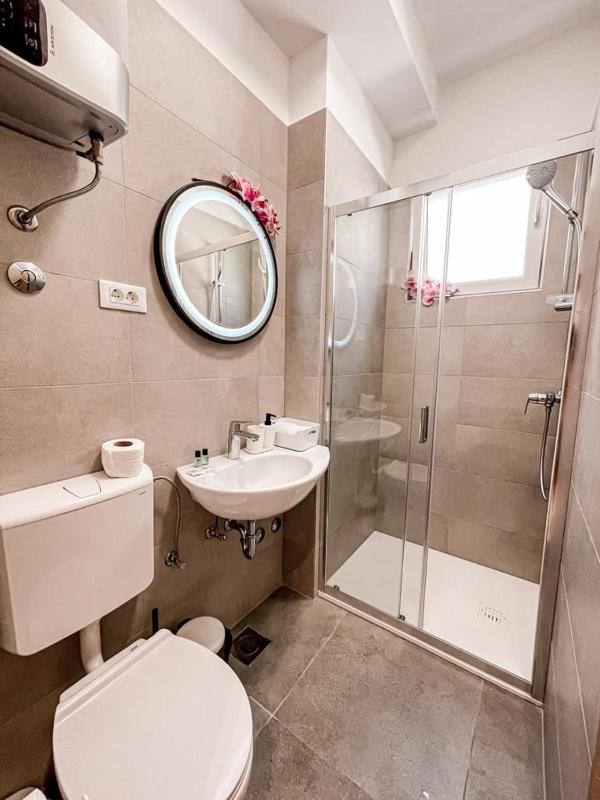 Pinia Apartments Bol - image 7