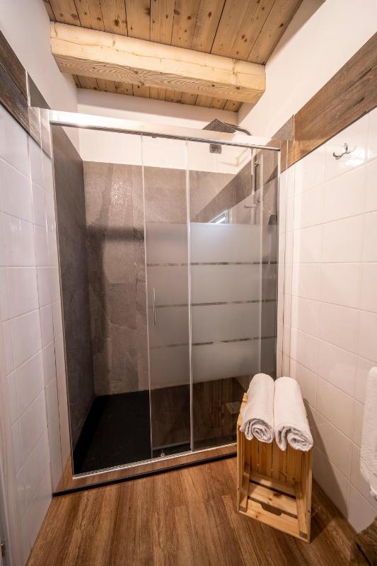 Single Room image 2