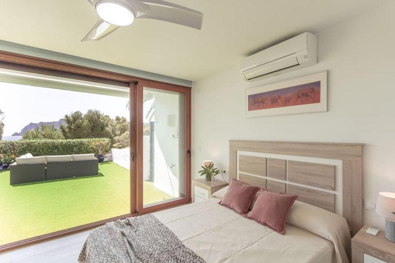 Bungalow Pinets by Costa CarpeDiem - image 5