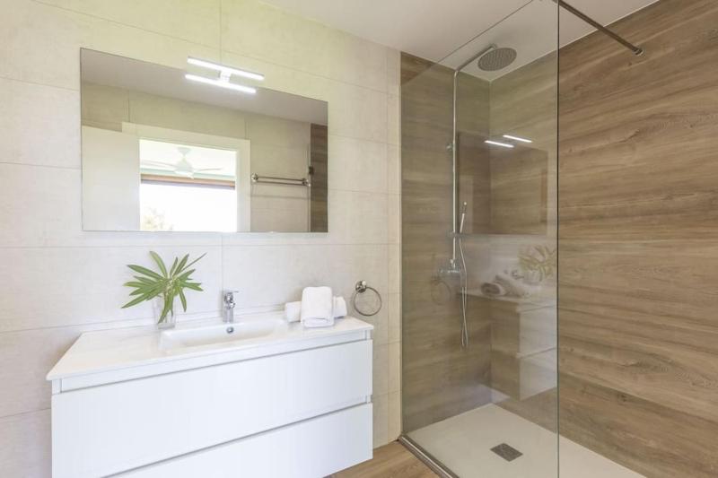Bungalow Pinets by Costa CarpeDiem - image 14