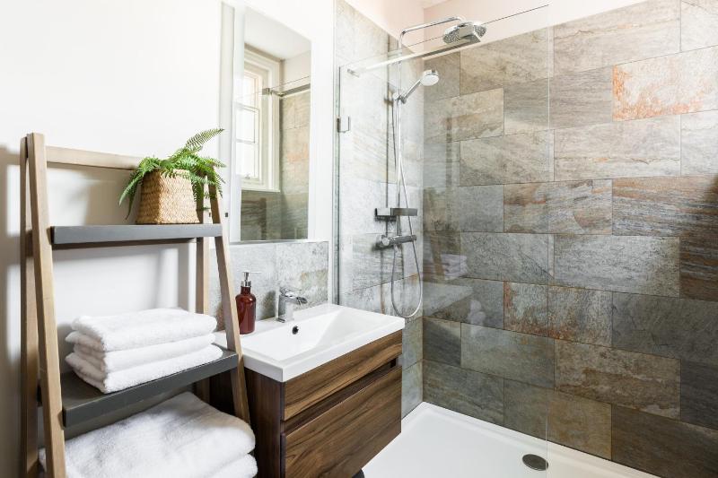 Two-Bedroom Apartment image 3