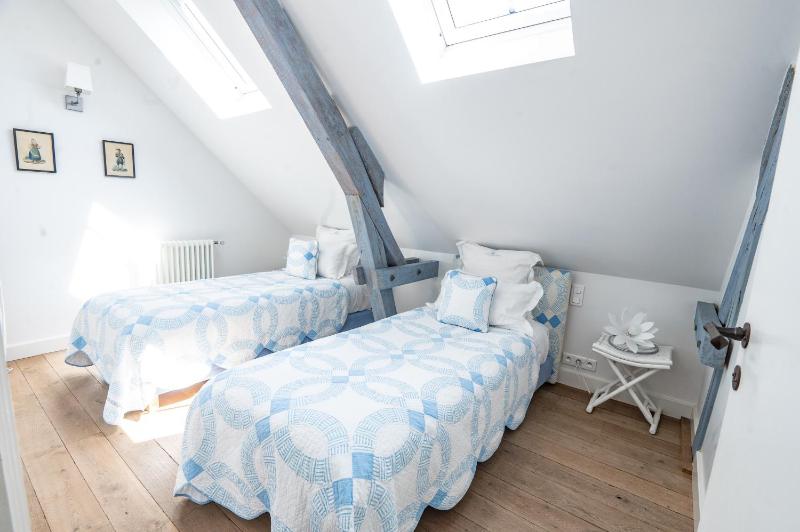 Duplex Apartment - 2 Bedrooms. image 2