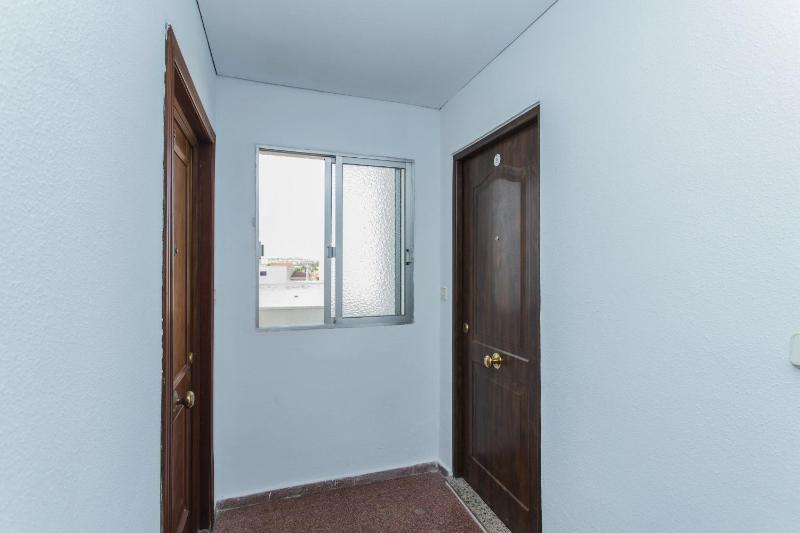 087 Sky Studio - Alicante Holiday - image 7