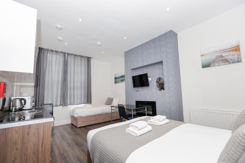 Triple Studio image 2