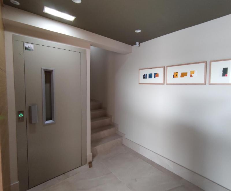 One-Bedroom Apartment image 3