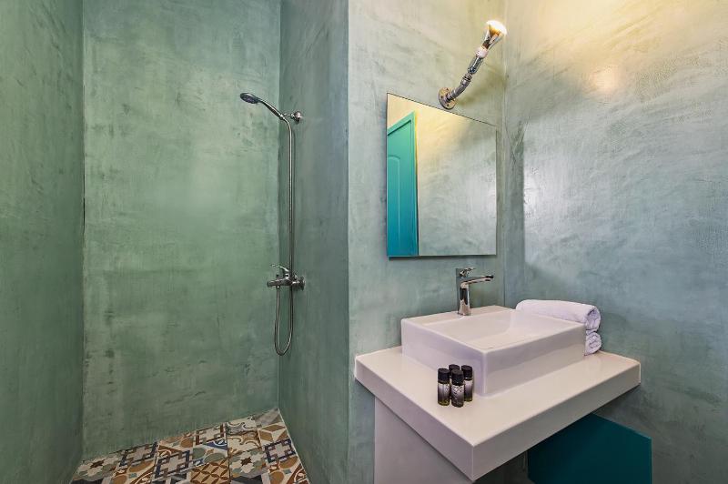  Family Suite with sea view image 4