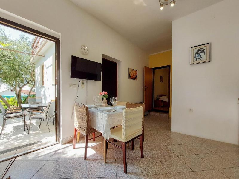 Apartments Ivanka - image 7
