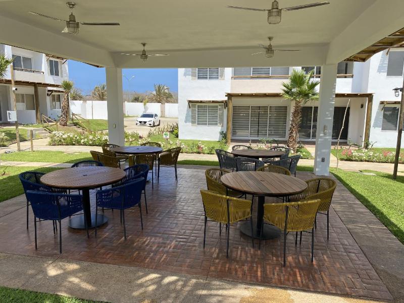Nuevo Departamento con Excelente Ubicación y Muy Bonita Alberca - Residencial Almarena II - image 17