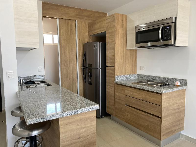 Nuevo Departamento con Excelente Ubicación y Muy Bonita Alberca - Residencial Almarena II - image 7