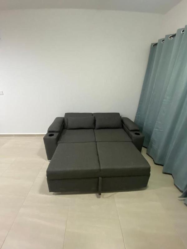 Nuevo Departamento con Excelente Ubicación y Muy Bonita Alberca - Residencial Almarena II - image 2