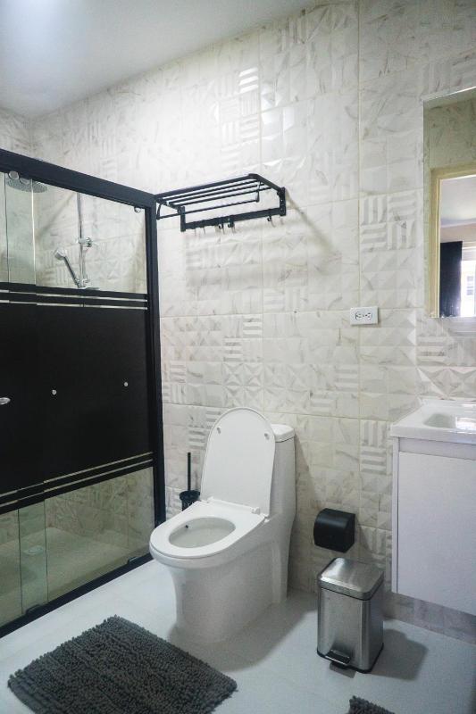 Pavia's Centerpoint Oasis - image 22