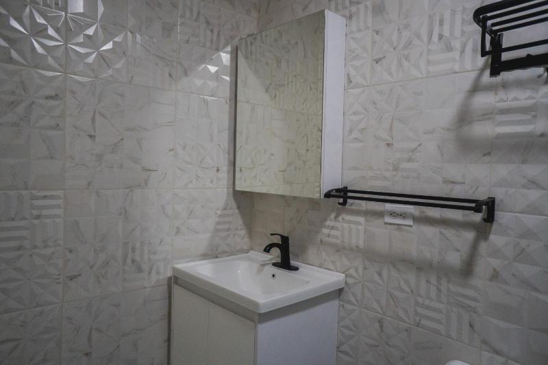 Pavia's Centerpoint Oasis - image 12