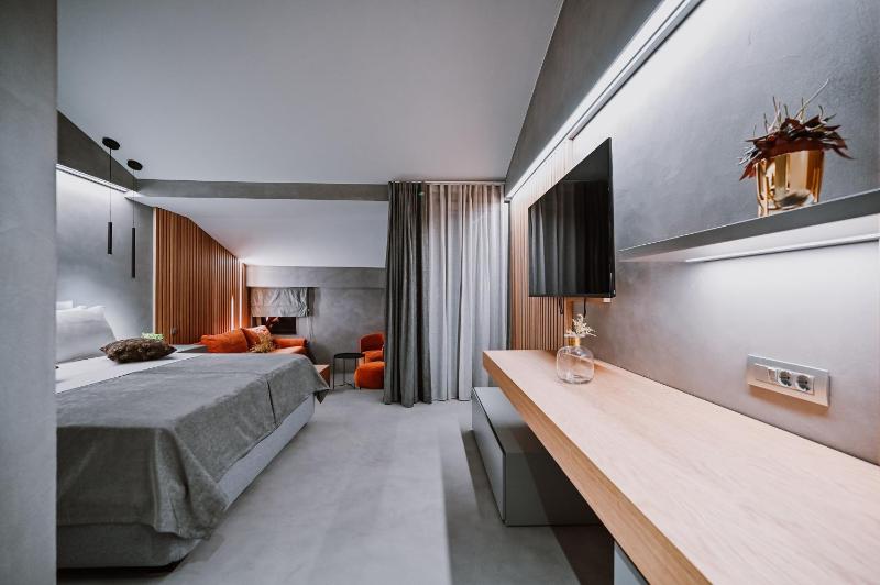 Hotel Stomorin-Marina Hramina - image 20