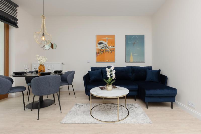 Pozytywny Mokotów Apartment with Balcony Warsaw by Noclegi Renters - image 7