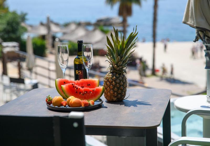 Via Mare Luxury Rooms - image 7