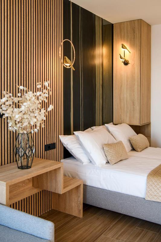 Via Mare Luxury Rooms - image 8