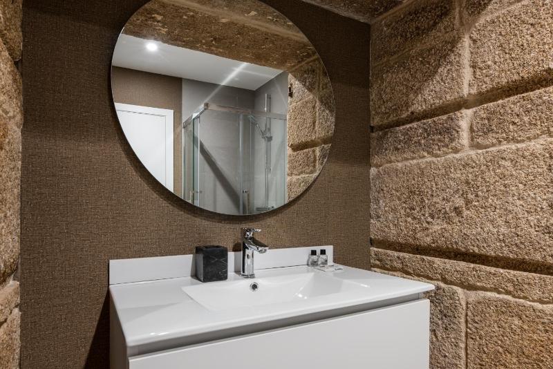 Bow Monumental by Como en Casa - image 34