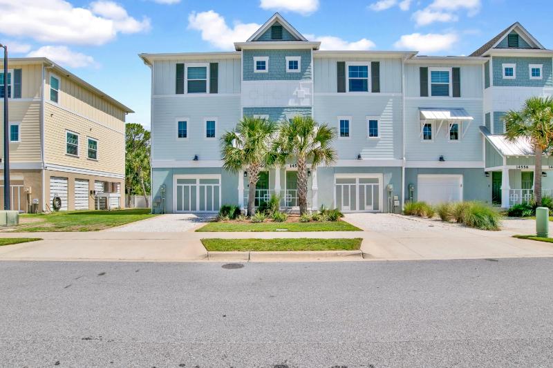 Lost Key 14558 Salt Meadow Dr By Pkrm - image 15