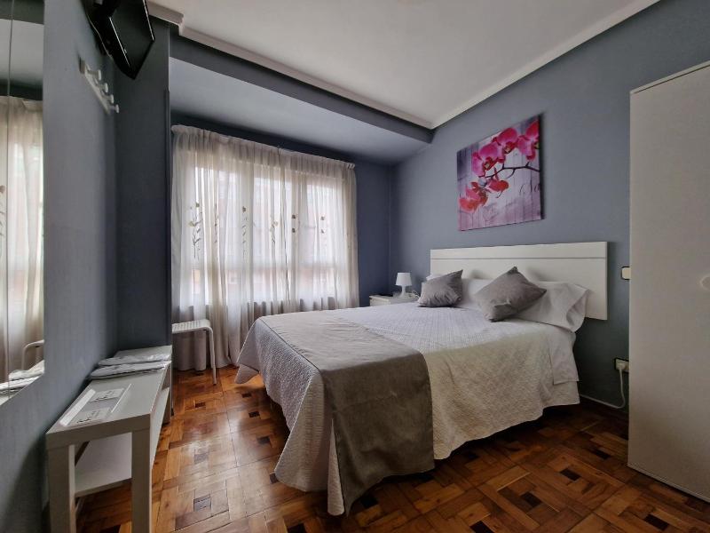 Hostal Fidalgo - image 40