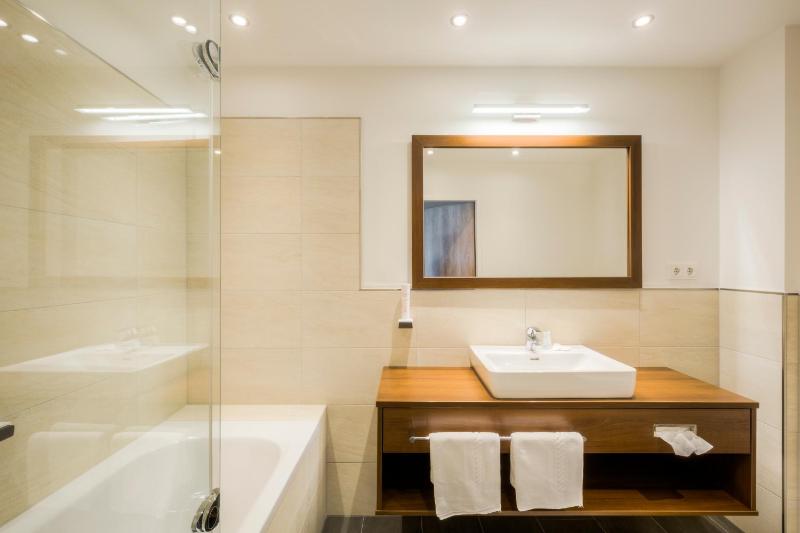 Double Room image 2